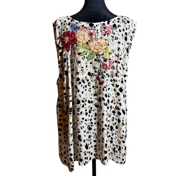 Johnny Was Floral Embroidered Velvet Sleeveless Boho Leopard Top Size XL - Picture 5 of 7
